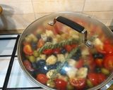 Foto del passaggio 6 della ricetta Bocconcini di pollo alla cacciatora