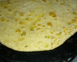 A picture of step 3 of Chana daal paratha.