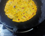 કોથમીર અને દૂધી ના થેપલા(Kothmir Dudhi Thepla In Gujarati) રેસીપી સ્ટેપ3ફોટો