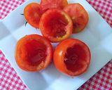 Foto del paso 5 de la receta: Tomatitos medianos al horno rellenos de anchoas y tapenade