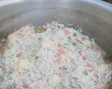 A picture of step 2 of Vegetables pulao.