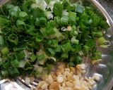 A picture of step 4 of Red velvet dhokla.