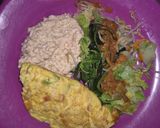 Foto langkah ke 4 dari resep Breakfast Set Dadar Tempe Pecel Oat untuk Diet.