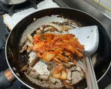 超下飯—泡菜炒豬肉的食譜步驟3照片