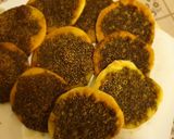 صورة لخطوة 7 من وصفة مناقيش الزعتر 😋😋