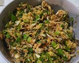 Foto langkah ke 2 dari resep Botok Udang ala Tin.
