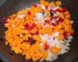 Foto del paso 3 de la receta: Arroz Tres Delicias con Salsa de Soja