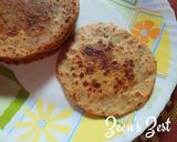 A picture of step 5 of Mini Barley Flour and Paneer Parathas.