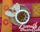A picture of step 3 of Dum Ka Kheema Pav.