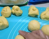 Foto langkah ke 3 dari resep Bakpao Labu Kuning (Isi Kacang Merah - No Mixer).