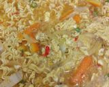 Foto langkah ke 3 dari resep Indomie tek tek kuah.
