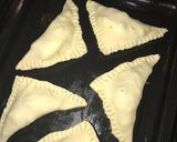 Foto langkah ke 2 dari resep Tuna Corn Pastry.