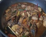 Foto langkah ke 10 dari resep Tuna Jamur Kecap Pedas.