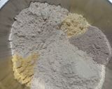 A picture of step 1 of Multigrain Thepla.