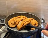 A picture of step 7 of Instant Moong Dal Halwa.