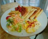 Foto langkah ke 4 dari resep Breakfast Sederhana.