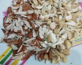 A picture of step 1 of Urad Dal Halwa.