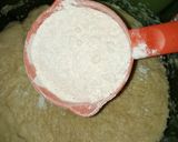 A picture of step 6 of Cinnamon roll 2.