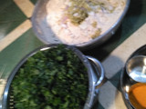 લીલી મેથી ની ભાજી ના ઢોકળા (Lili Methi Bhaji Dhokla Recipe In Gujarati)