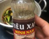 Hình bước làm 2 của món Cá hồi ngâm xì dầu càng cua