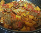 Foto del paso 5 de la receta: Solomillo con tomate y patatas