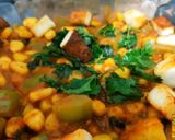A picture of step 4 of Corn capsicum paneer masala.