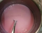 A picture of step 4 of Custard orange jelly ice cream.