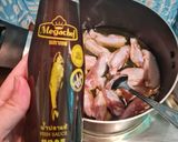 รูปขั้นตอนการทำที่ 1 ของ ปีกไก่ทอดน้ำปลา🐔