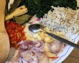 Foto langkah ke 1 dari resep Tumis kale teri medan pedas.