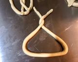 Foto langkah ke 6 dari resep Pretzels (inspired by “AA”).