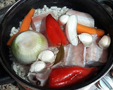 Foto del paso 5 de la receta: Alubias blancas con ventresca de aguja pala marinada
