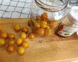 Foto del paso 1 de la receta Mirabeles con ron blanco y tostado al romero