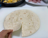 Foto del paso 2 de la receta: La quesadilla de moda o el nuevo relleno de wraps y fajitas!