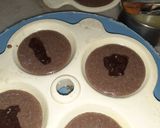 A picture of step 6 of Chocolate idli.
