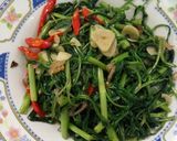 Foto langkah ke 3 dari resep Ca Kangkung.