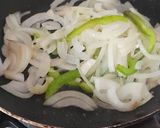 Foto del paso 1 de la receta: Congrio en salsa de cerveza