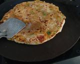 A picture of step 4 of Garlic Paratha.