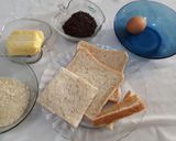 Foto langkah ke 1 dari resep Roti Tawar Gandum Goreng isi Cokelat.