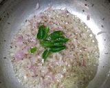 A picture of step 2 of Turai gravy marathi style.