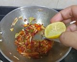 A picture of step 4 of Pav Bhaji Bread Pakoda.