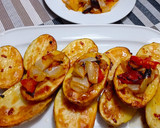 Foto del paso 4 de la receta: Pollo con patatas, fruta y verduras al horno para Navidad 🎄