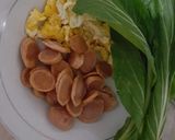Foto langkah ke 2 dari resep Kwetiau goreng sosis.