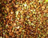 A picture of step 1 of Bhel ussal (mixed sprouts).
