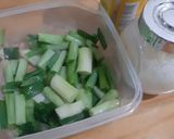 Foto langkah ke 1 dari resep Sop Ayam Kampung.