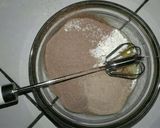 Foto langkah ke 2 dari resep Brownies Oreo Cup.
