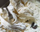 Foto del paso 15 de la receta Red Velvet con relleno de lemon curd y buttercream de queso