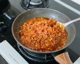 A picture of step 3 of Spicy Beef Noodle Soup Seasoning.
