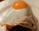 A picture of step 8 of Beef Rice Burger.