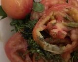 Foto del paso 1 de la receta: Tomates con perejil y albahaca
