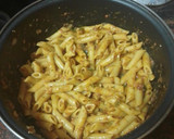 Foto del paso 4 de la receta: Pasta con salsa de carne y ensalada